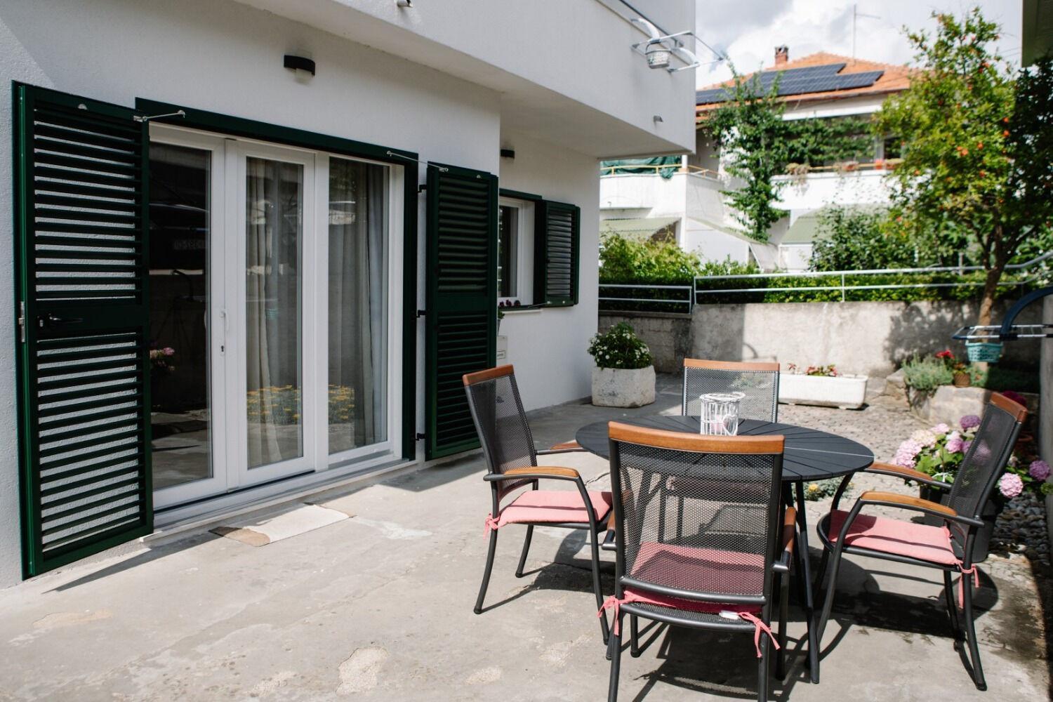 Apartments Petri - Close To The Sea Tisno Exterior foto
